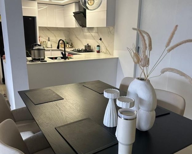 Apartamento de 3 alcobas en venta en Belén, Medellín, 120 m² · foto 3 de 12
