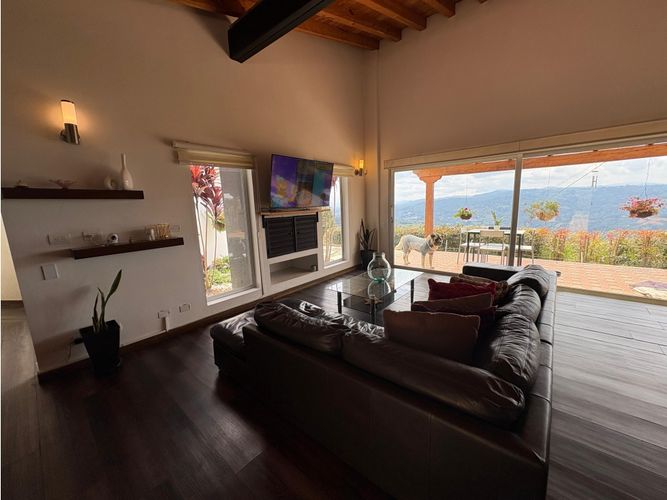 Finca en venta en Romeral, Guarne, 280 m² · foto 14 de 24
