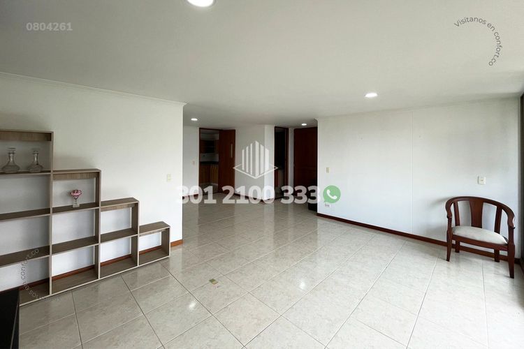 Apartamento de 3 alcobas en arriendo en Los Balsos, Medellín, 134 m² · foto 3 de 24