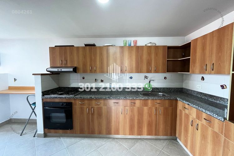 Apartamento de 3 alcobas en arriendo en Los Balsos, Medellín, 134 m² · foto 10 de 24