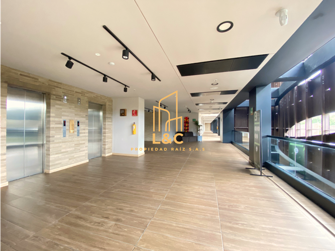 Oficina en arriendo en Vía Las Palmas, Medellín, 64 m² · foto 2 de 9