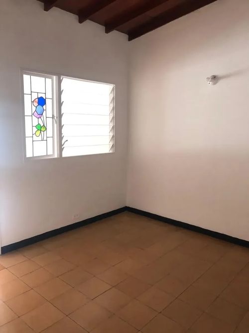 Casa de 6 alcobas en venta en Lorena, Medellín, 207 m² · foto 14 de 19