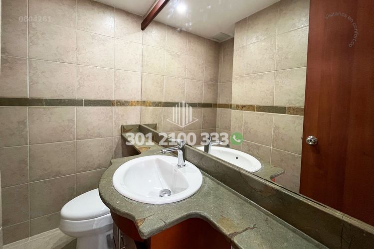 Apartamento de 3 alcobas en arriendo en Los Balsos, Medellín, 134 m² · foto 8 de 24
