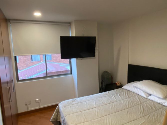 Apartamento de 3 alcobas en venta en Cedritos, Bogotá, 84 m² · foto 5 de 8