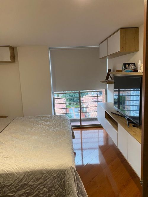 Apartamento de 3 alcobas en venta en Cedritos, Bogotá, 84 m² · foto 4 de 8