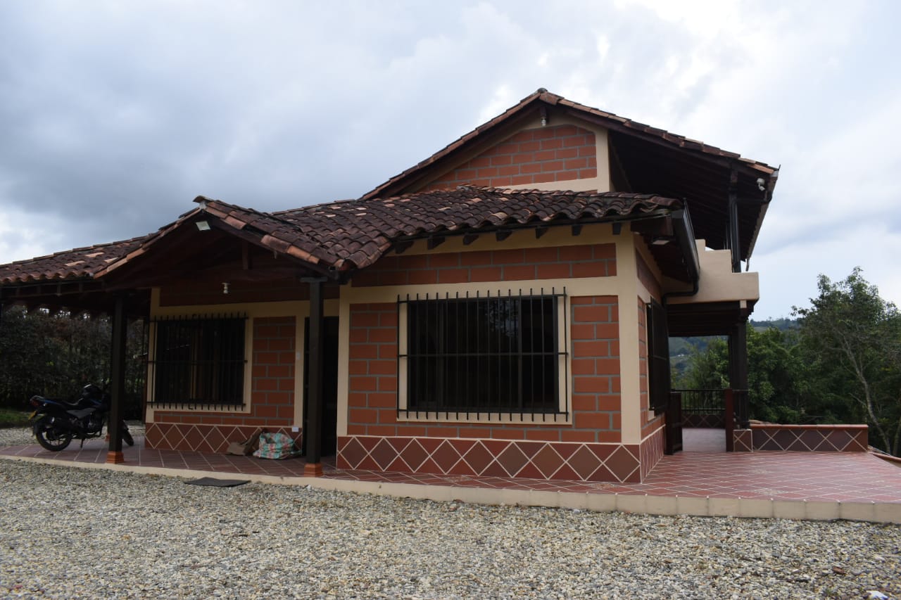 4BR House in Cabeceras de llanogrande (260 m²) - 2