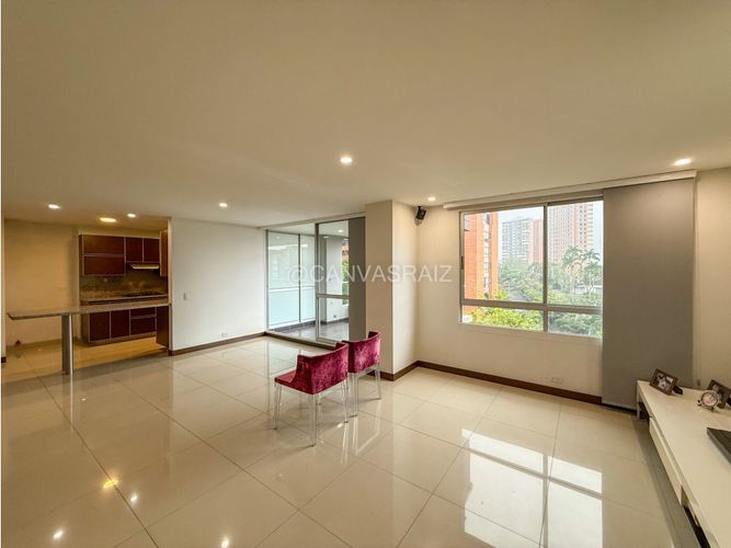 Apartamento de 3 alcobas en venta en Los Balsos, Medellín, 146 m² · foto 6 de 17