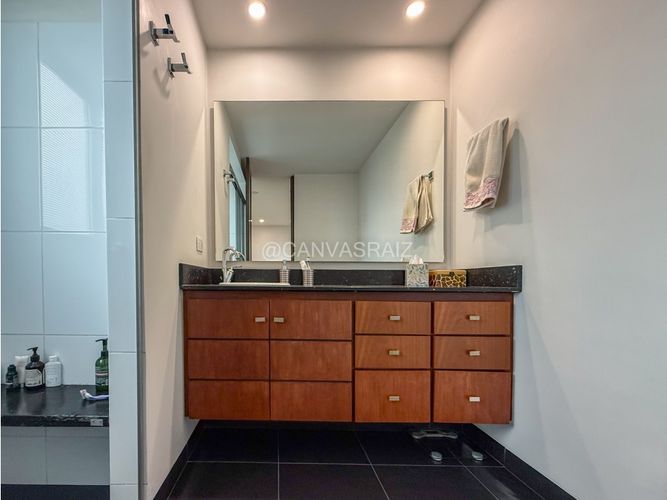Apartamento de 3 alcobas en venta en Los Balsos, Medellín, 146 m² · foto 17 de 17