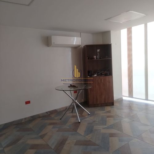 Edificio en arriendo en Mejoras Publicas, Bucaramanga, 726 m² · foto 5 de 20