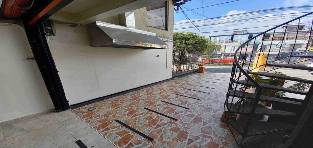 Local en arriendo en La Enea, Manizales, 28 m² · foto 8 de 11