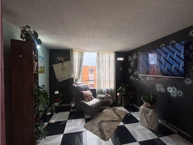 Apartamento de 3 alcobas en venta en Camilo Torres Et. Ii, Soacha, 50 m² · foto 2 de 17