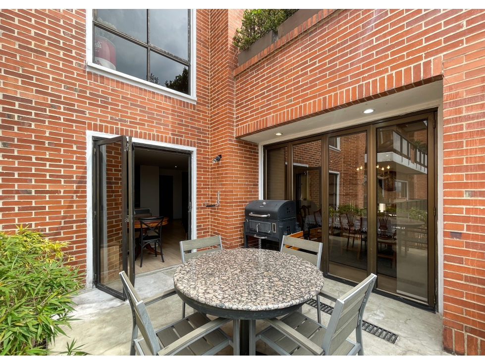 Apartamento en venta en Los Rosales, Bogotá · foto 10 de 24