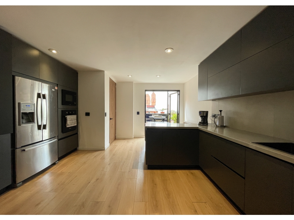 Apartamento en venta en Los Rosales, Bogotá · foto 13 de 24