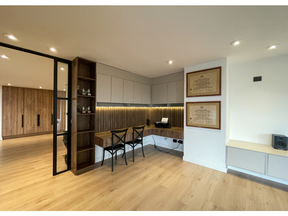 Apartamento en venta en Los Rosales, Bogotá · foto 21 de 24