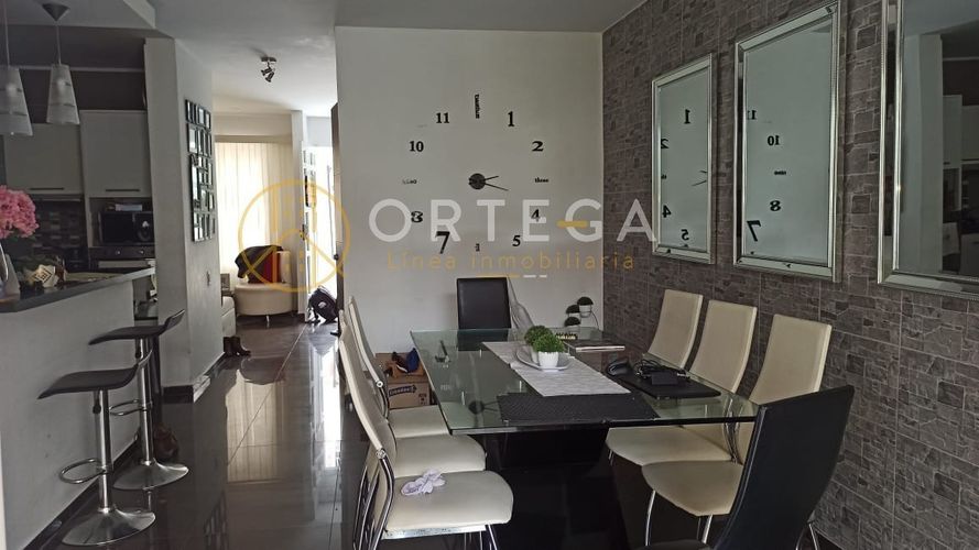 Casa de 4 alcobas en venta en Granjas De Provenza, Bucaramanga, 210 m² · foto 5 de 24