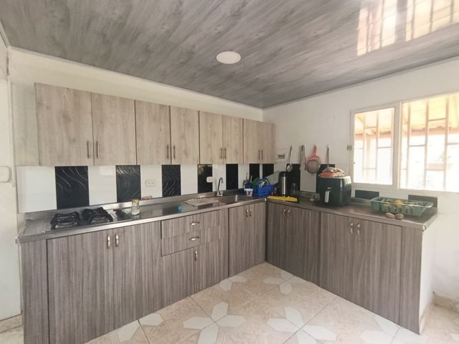 Finca en arriendo en Guarne, 2000 m² · foto 4 de 20