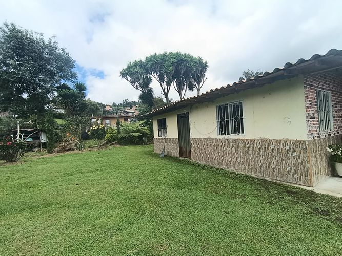 Finca en arriendo en Guarne, 2000 m² · foto 12 de 20