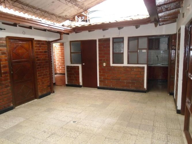 Casa de 5 alcobas en venta en Terrazas, Bucaramanga, 180 m² · foto 7 de 14