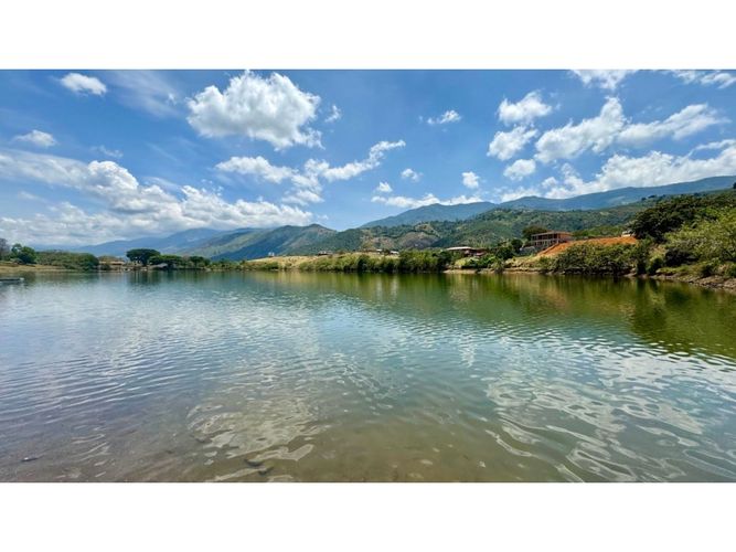 Lote en venta en Tablones, Palmira, 3155 m² · foto 9 de 14