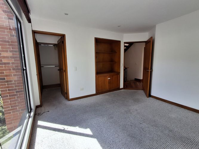 Casa de 4 alcobas en venta en Santa Ana Oriental, Bogotá, 228 m² · foto 7 de 17