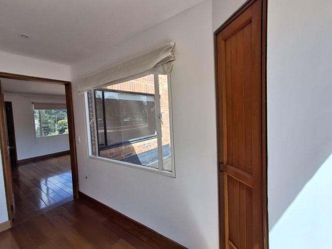 Casa de 4 alcobas en venta en Santa Ana Oriental, Bogotá, 228 m² · foto 13 de 17