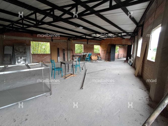Local en arriendo en Laureles, Medellín, 150 m² · foto 8 de 10