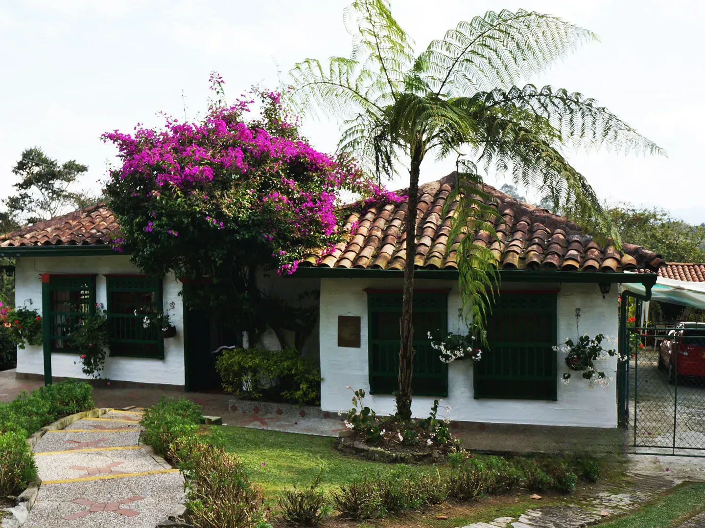 4BR Country House in El rosal for Sale - 3