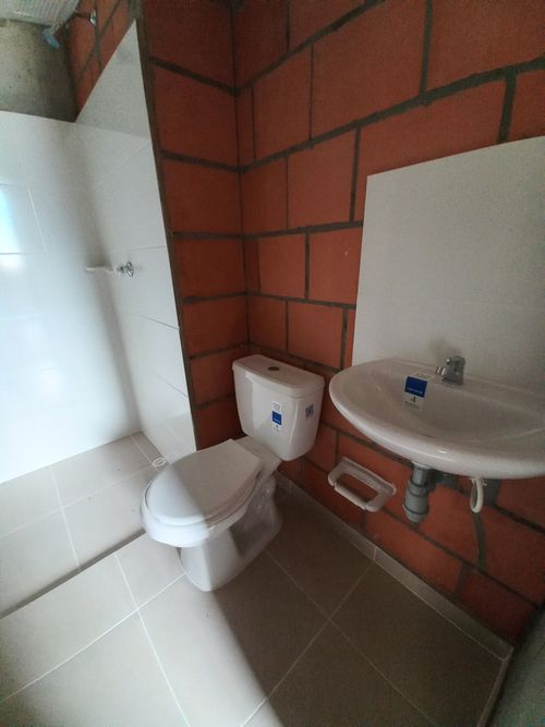 Apartamento de 3 alcobas en venta en Ub. Fuente Real, Ibagué, 58 m² · foto 14 de 24