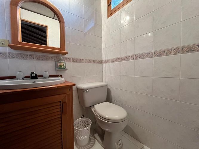 Casa de 3 alcobas en venta en Santa Elena, El Retiro, 250 m² · foto 18 de 18