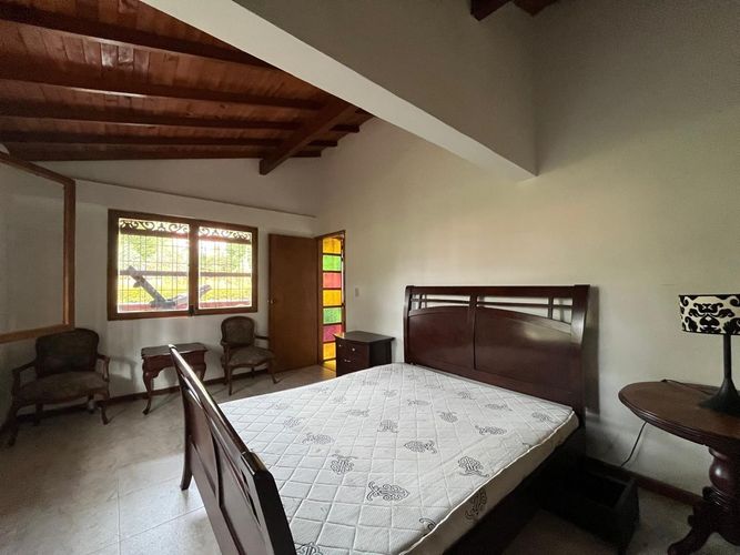 Casa de 3 alcobas en venta en Santa Elena, El Retiro, 250 m² · foto 9 de 18