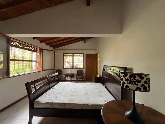Casa de 3 alcobas en venta en Santa Elena, El Retiro, 250 m² · foto 10 de 18