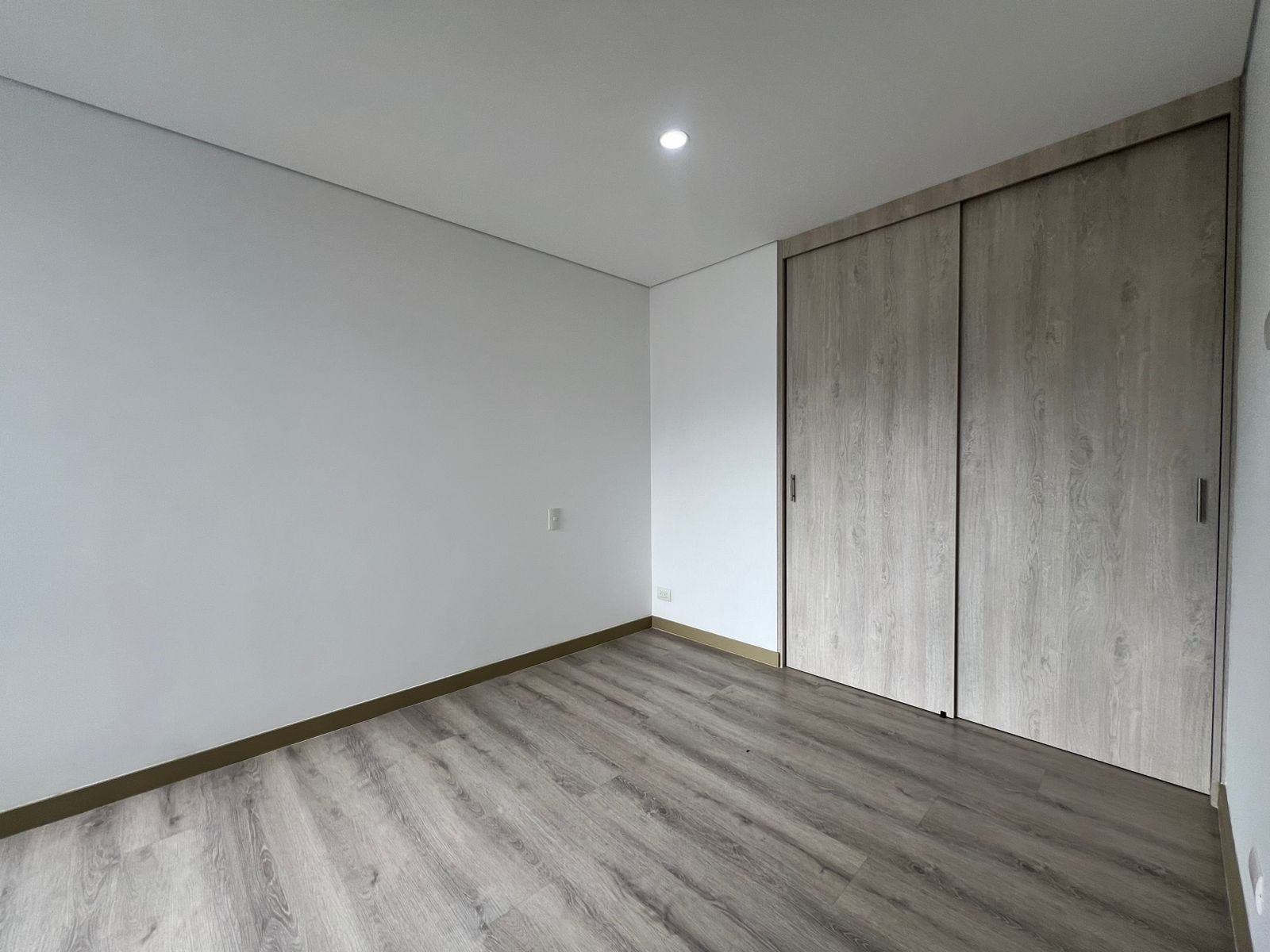 Apartamento en arriendo en La Pradera, Envigado · foto 13 de 19