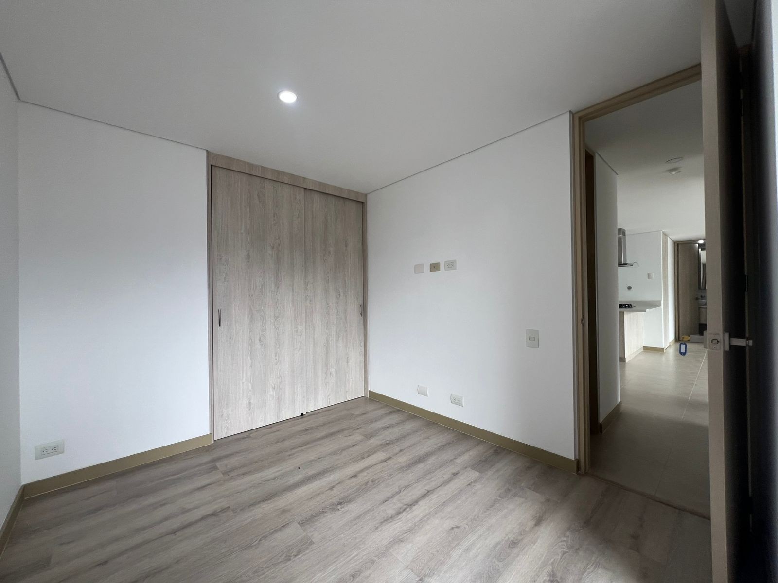 Apartamento en arriendo en La Pradera, Envigado · foto 14 de 19
