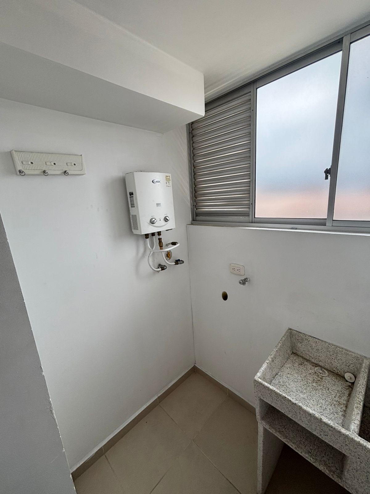 Apartamento en venta en La Macarena, Dosquebradas · foto 7 de 24