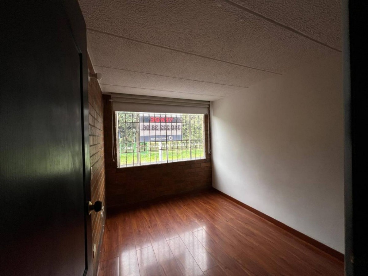 Casa en venta en Britalia, Bogotá · foto 2 de 21
