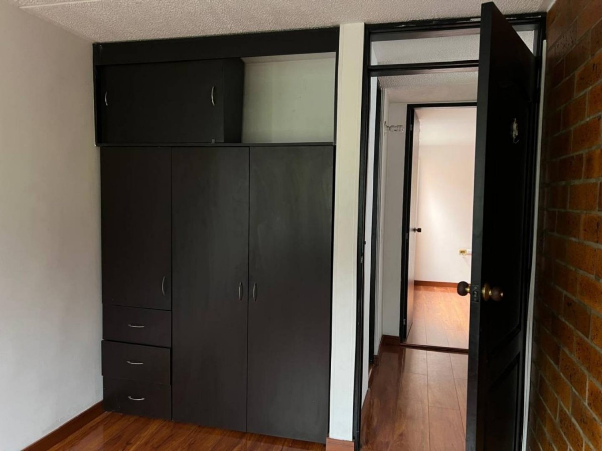 Casa en venta en Britalia, Bogotá · foto 3 de 21