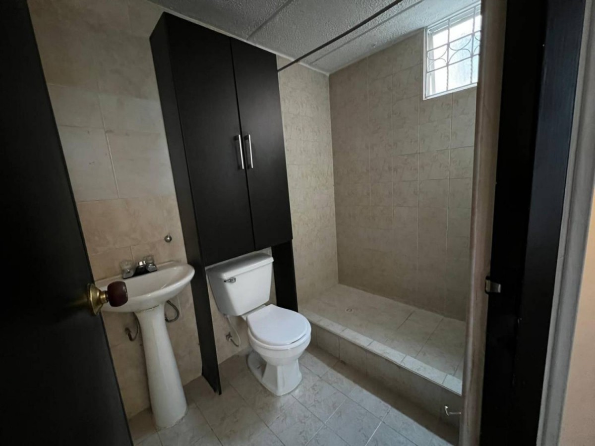 Casa en venta en Britalia, Bogotá · foto 4 de 21
