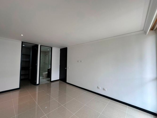 Apartamento de 1 alcoba en arriendo en El Poblado, Medellín, 65 m² · foto 11 de 17