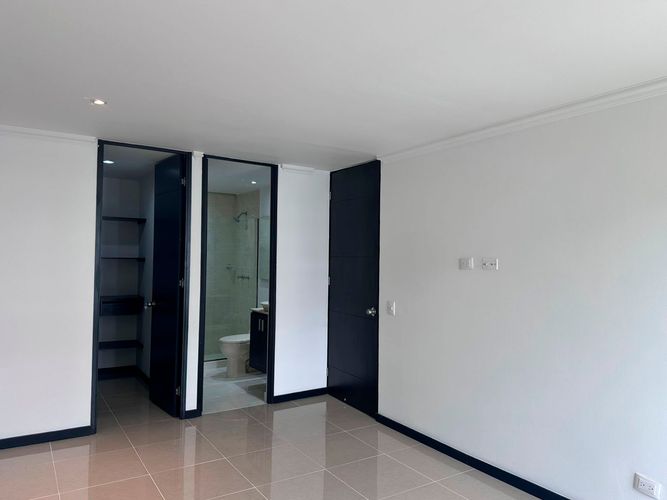 Apartamento de 1 alcoba en arriendo en El Poblado, Medellín, 65 m² · foto 16 de 17