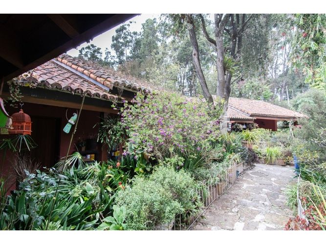 Casa de 3 alcobas en venta en Vereda Suba Naranjos, Bogotá, 660 m² · foto 10 de 24
