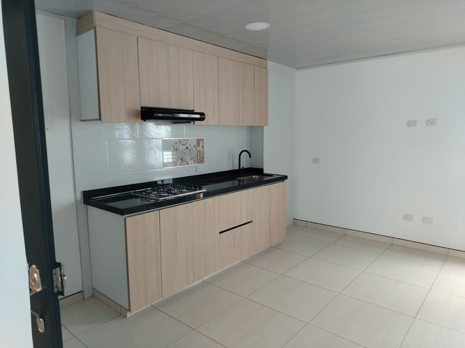 Apartamento en venta en Boyaca Real, Bogotá · foto 4 de 13