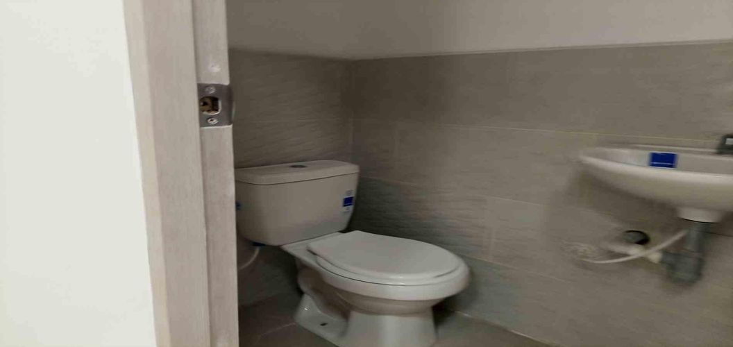 Local en arriendo en La Castellana, Armenia, 40 m² · foto 3 de 9