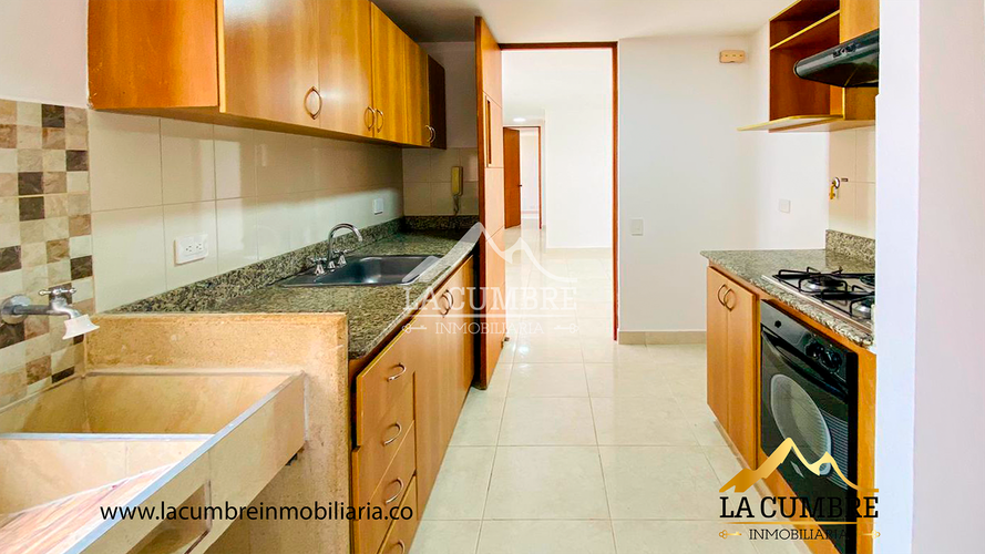 Apartamento de 3 alcobas en arriendo en Santa Maria De Los Angeles, Medellín, 106 m² · foto 6 de 13