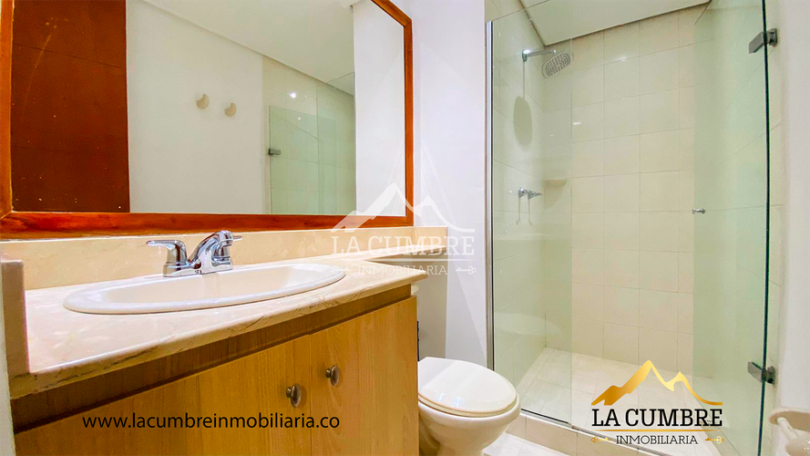 Apartamento de 3 alcobas en arriendo en Santa Maria De Los Angeles, Medellín, 106 m² · foto 9 de 13