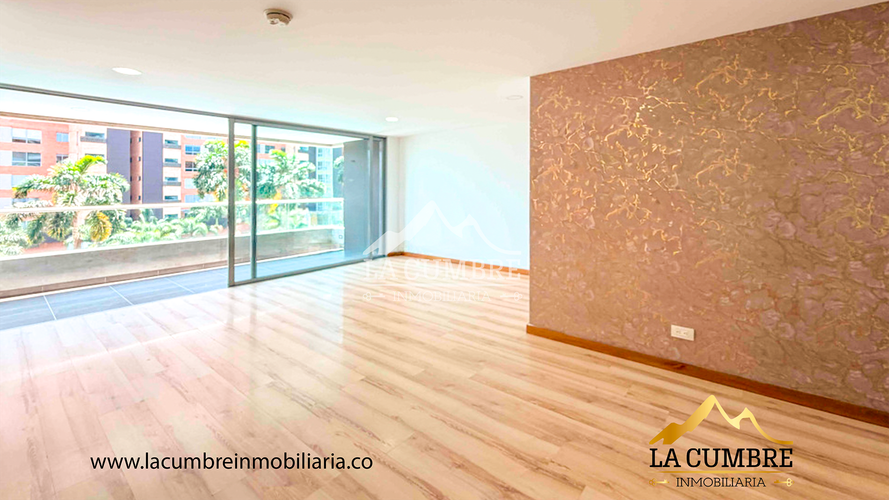 Apartamento de 3 alcobas en arriendo en Loma Benedictinos, Medellín, 120 m² · foto 3 de 17