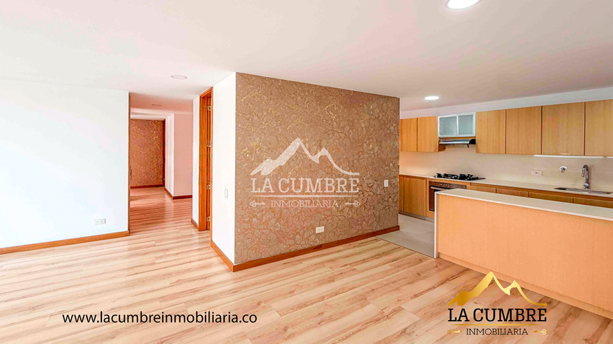 Apartamento de 3 alcobas en arriendo en Loma Benedictinos, Medellín, 120 m² · foto 5 de 17