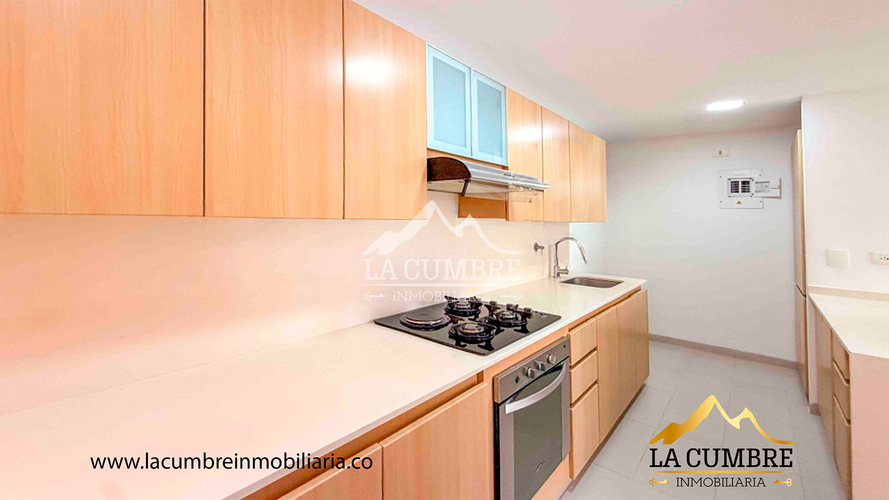 Apartamento de 3 alcobas en arriendo en Loma Benedictinos, Medellín, 120 m² · foto 7 de 17