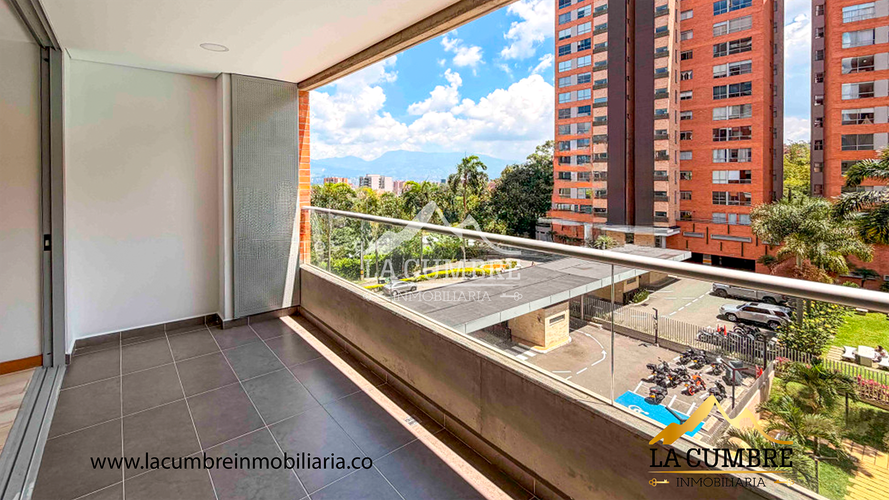 Apartamento de 3 alcobas en arriendo en Loma Benedictinos, Medellín, 120 m² · foto 9 de 17