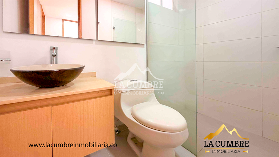 Apartamento de 3 alcobas en arriendo en Loma Benedictinos, Medellín, 120 m² · foto 15 de 17