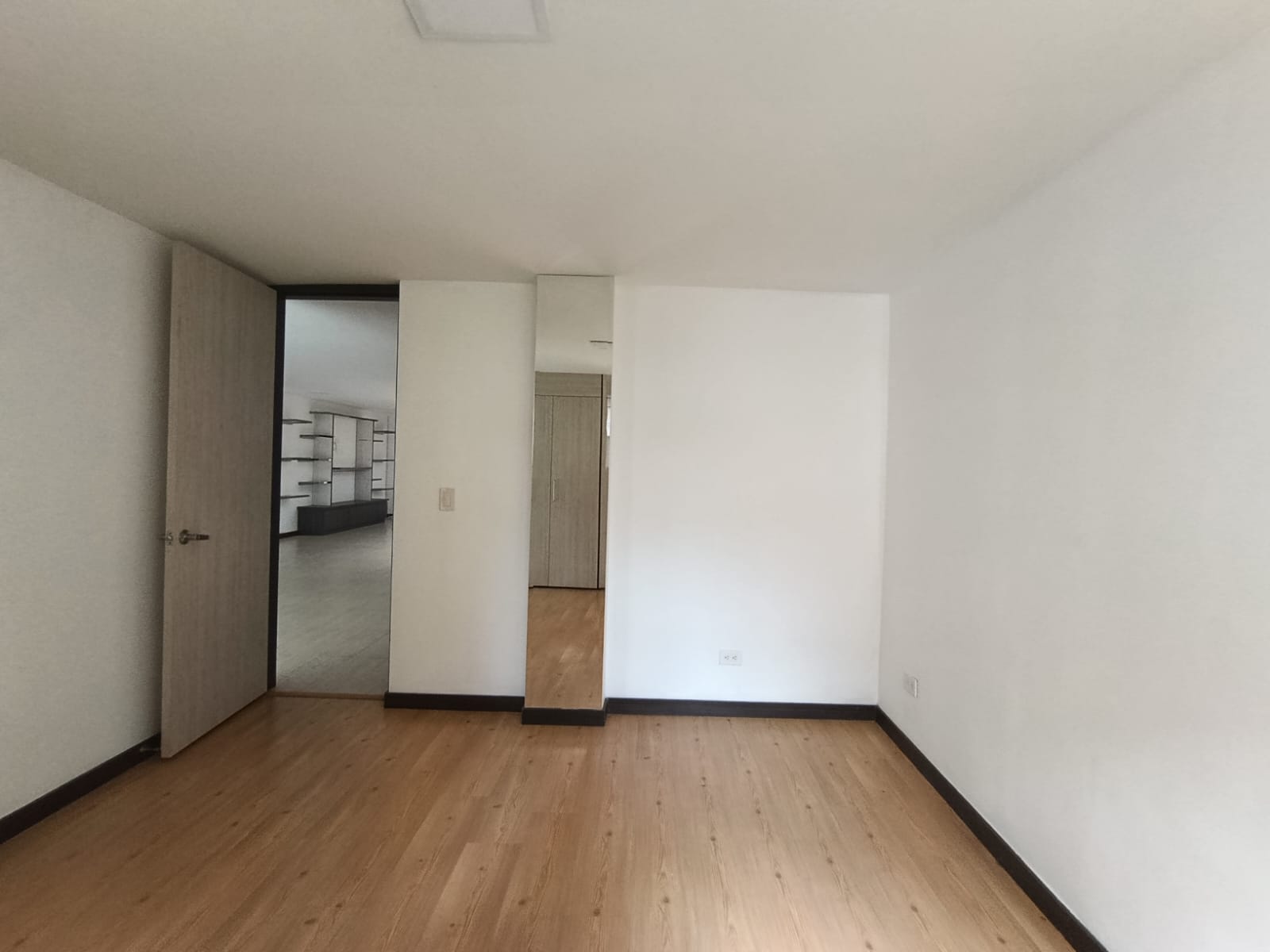 Apartamento en arriendo en Laureles, Medellín · foto 8 de 20